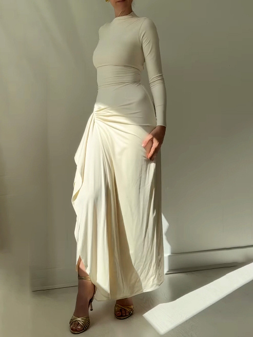 Solid Color Long Sleeve Pleated Dress - Image 3